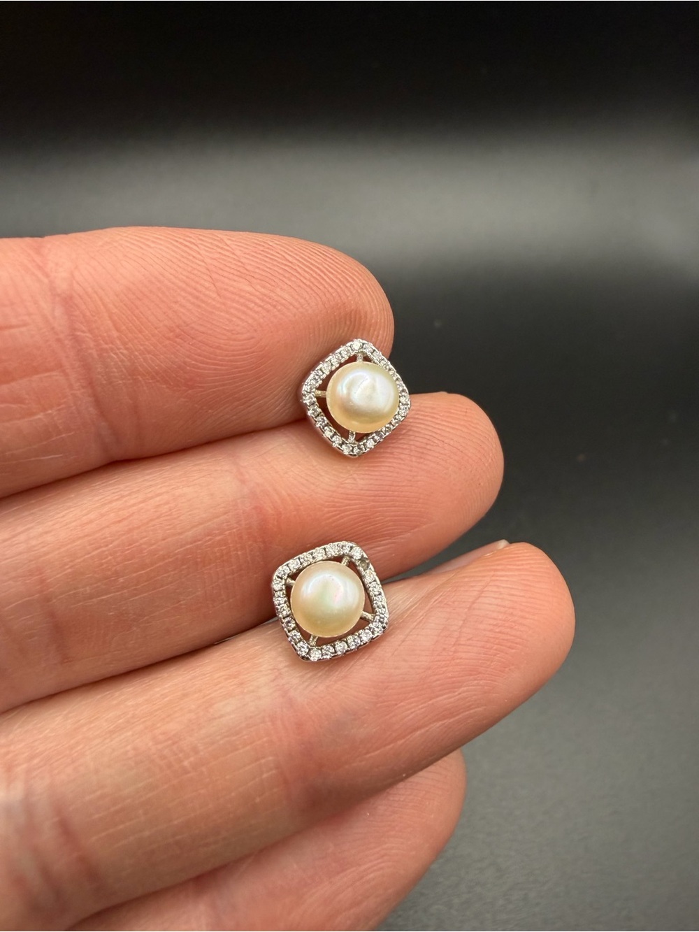 2.5g Faux Pearl Halo Stud Earrings - White Pearls with Silver Crystal Halo